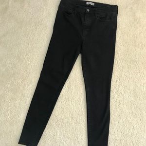 Madewell Roadtripper Jeans in Black